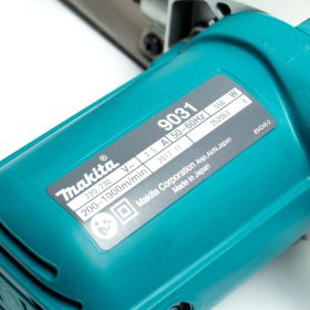 เครื่องขัดกระดาษทรายสายพาน MAKITA รุ่น 9031 by STNTRADE
