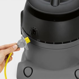 เครื่องดูดฝุ่นแบบแห้ง 10L 700w รุ่น T 10/1 Adv by stintertrade