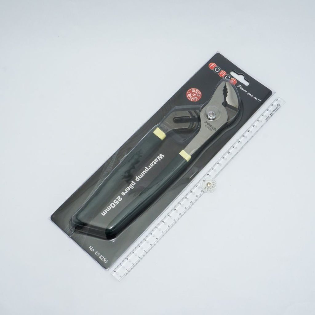 คีมคอม้า ด้ามหุ้มยาง 10" FORCE รุ่น 613250 by STNTRADE