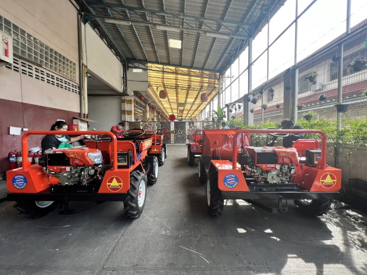 รถดั๊มเปอร์ 2 โม่ 450 ลิตร STINTERTRADE
