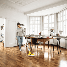 ไม้ถูพื้นไฟฟ้า EWM 2 by stintertrade